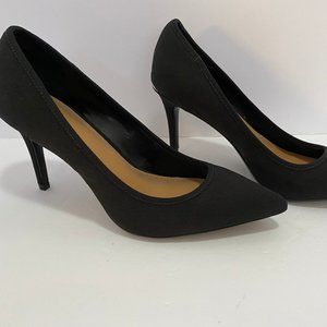 Calvin Klein Gayle Black Pointed Toe Pumps